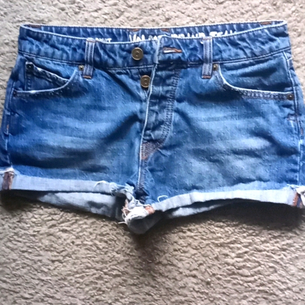 Volcom shorts